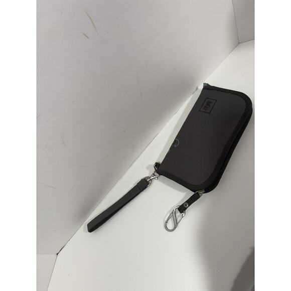 REI Grey Wristlet Wallet 5 Compartments Embroidered Heart Black Stitching - Picture 4 of 8